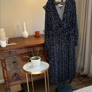 Elegant Dark Blue with lighter blue organic shaped prints.